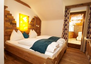 double bed - suite - hotel hutter